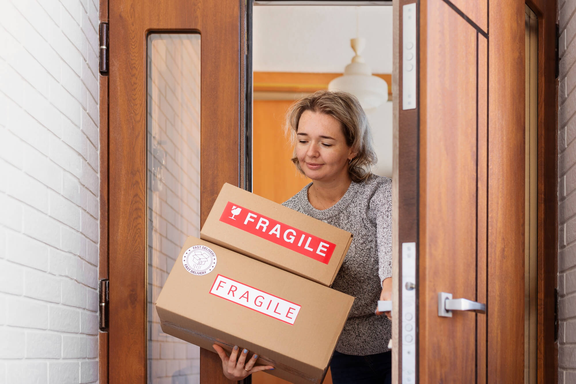How to Protect Fragile Items During a Long-Distance Move